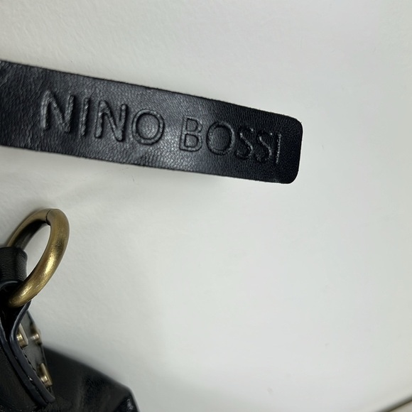 Nino Bossi Handbag Jara’s Ring Leather Tote Hobo Bag Black Zipper Close - Picture 4 of 13